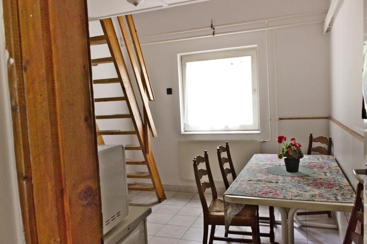 Dorcas Center&Camping Hotel Debrecen Bagian luar foto